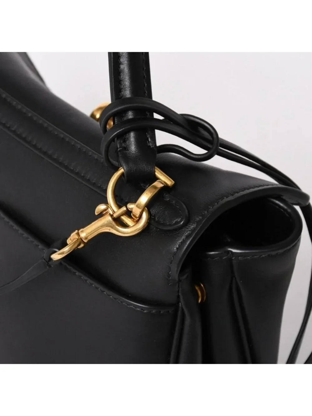 Balenciaga shown flap